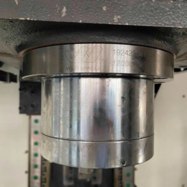 TOPMILL 850F Вертикальный 4-х осевой обрабатывающий центр с ЧПУ